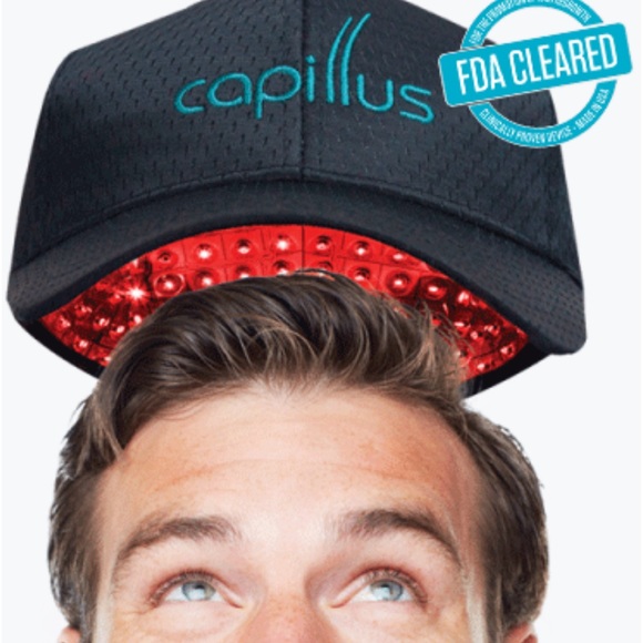 CapillusPro 202 Laser Therapy Cap. has an adapter for the European network. - Picture 9 of 14